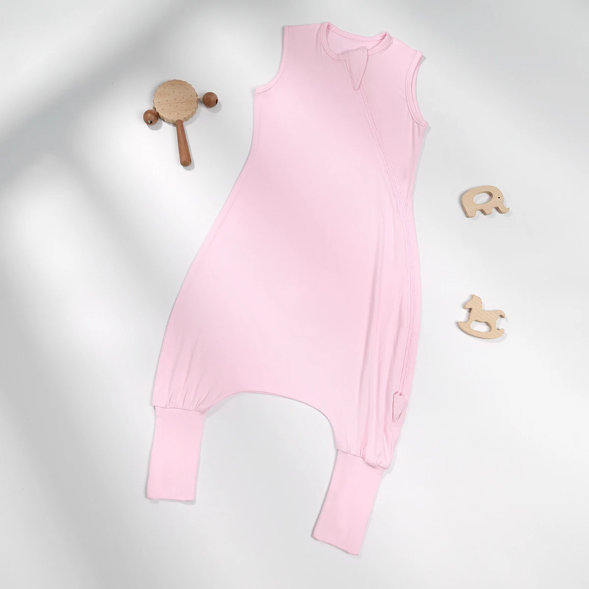 Cozy and durable sleep sack for 24 months, ideal for B2B wholesale buyers seeking quality baby sleepwear in bulk.