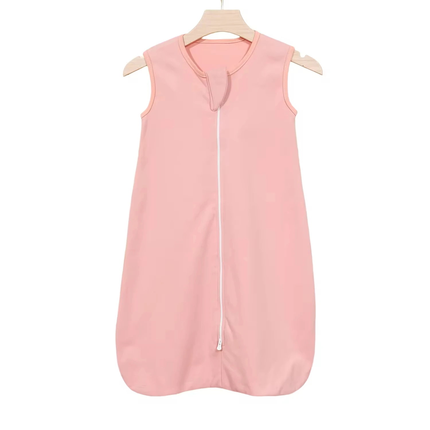 Cozy sleeping bag baby romper ideal for B2B wholesale, offering warmth, comfort, and practicality for infant apparel retailers.